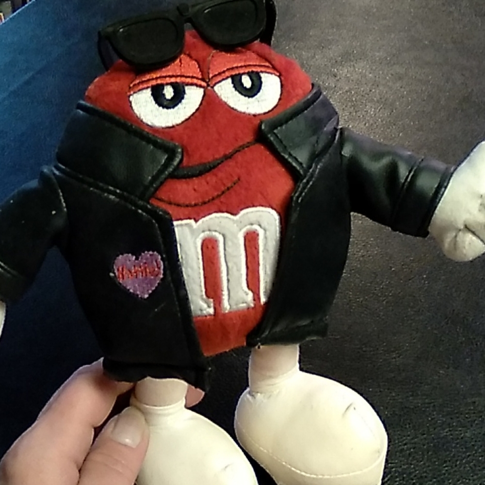 M&M guy - Picture 2 of 4